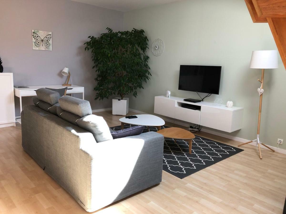 Gîte Céleste pour 6 personnes Mardeuil Extérieur photo